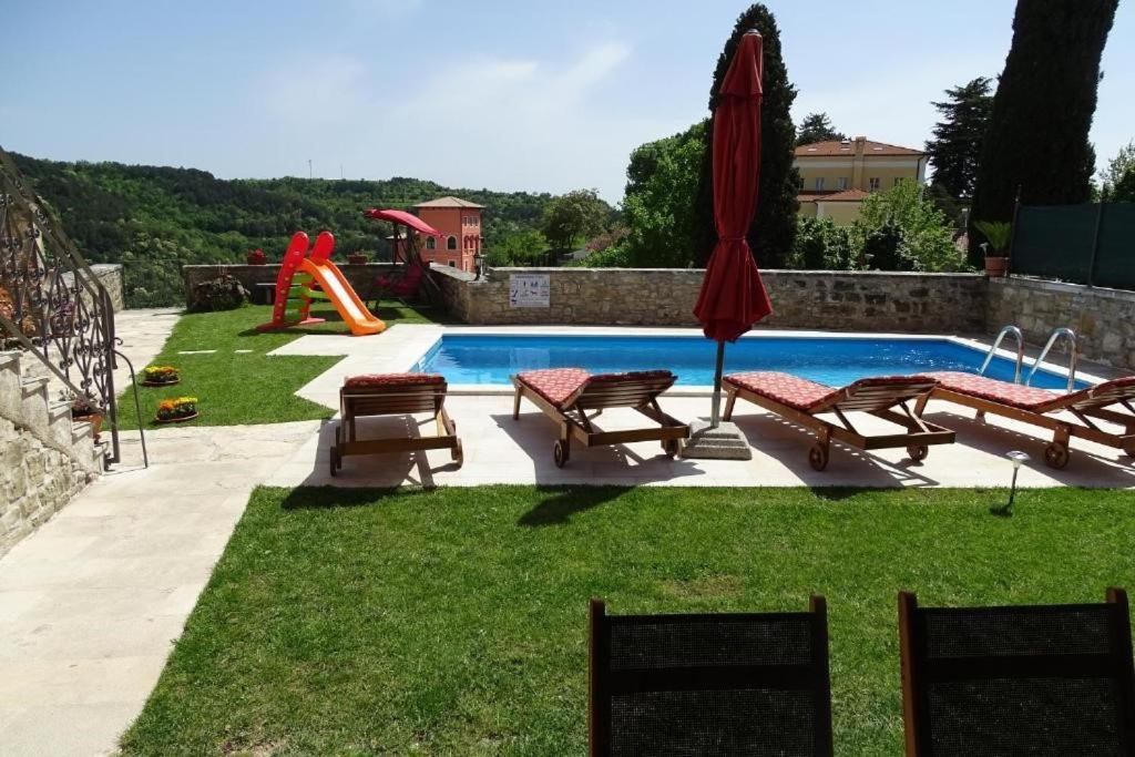 Villa Letizia Oprtalj Exteriér fotografie