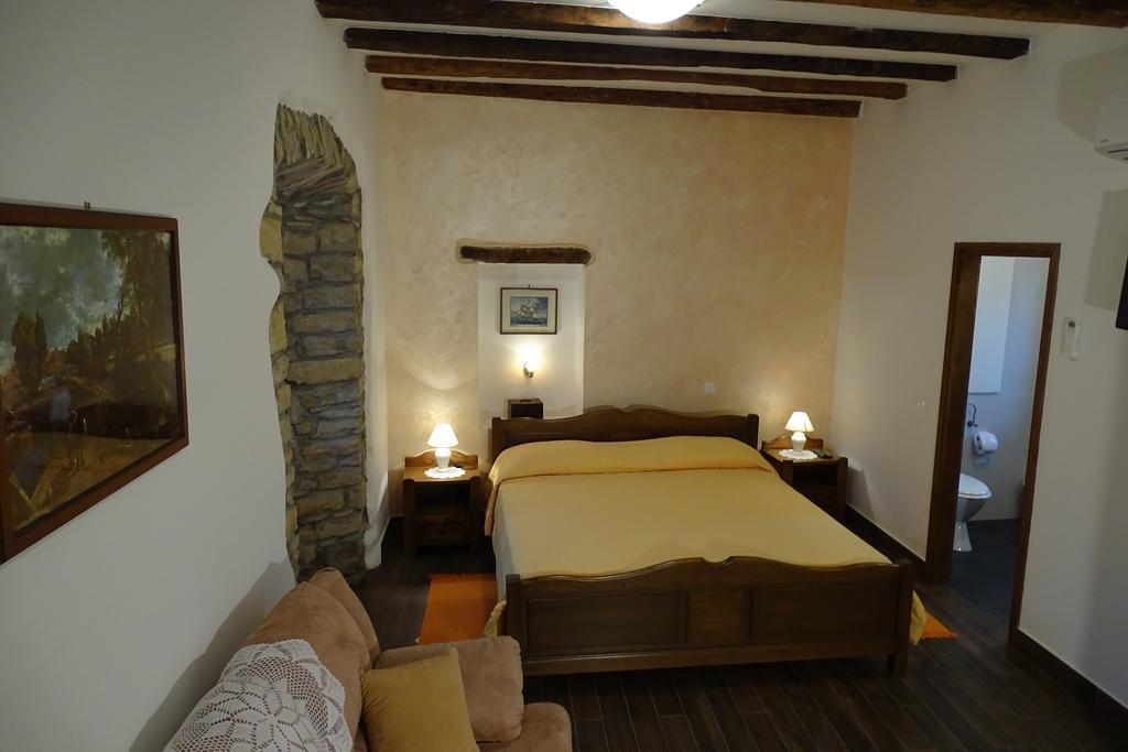 Villa Letizia Oprtalj Pokoj fotografie